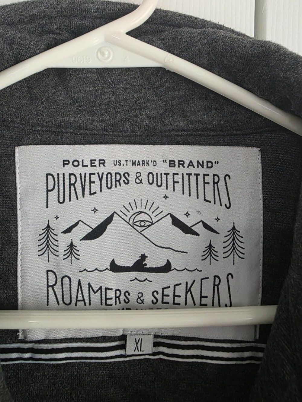 Poler Purveyors & Outfitters Men’s XL Gray Quilted Snap Shirt Jacket - Picture 3 of 3